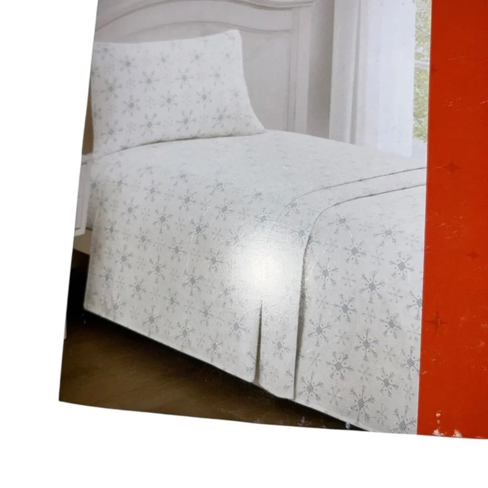 Kirkton House Christmas new in pkg white blue snowflakes Flannel Sheets set TWIN